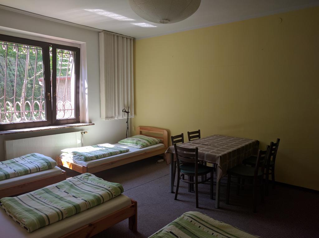 Hostel Drzymaly Poznań Zewnętrze zdjęcie