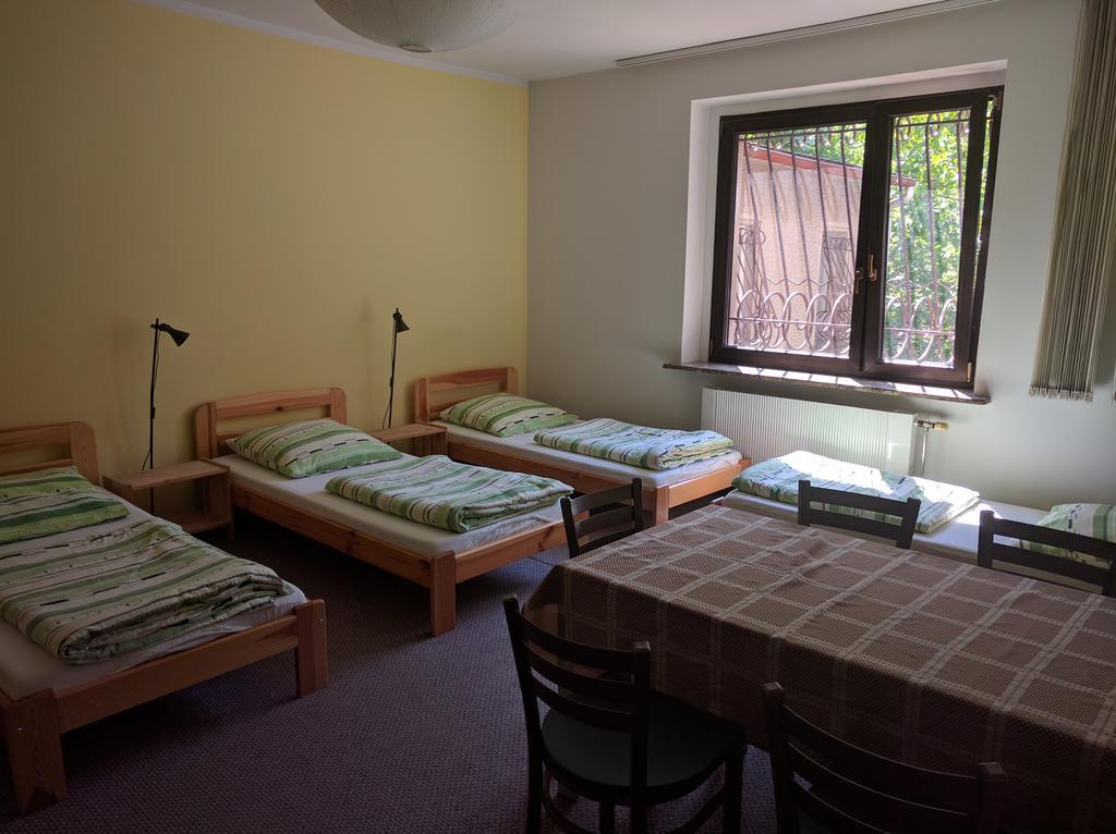 Hostel Drzymaly Poznań Zewnętrze zdjęcie